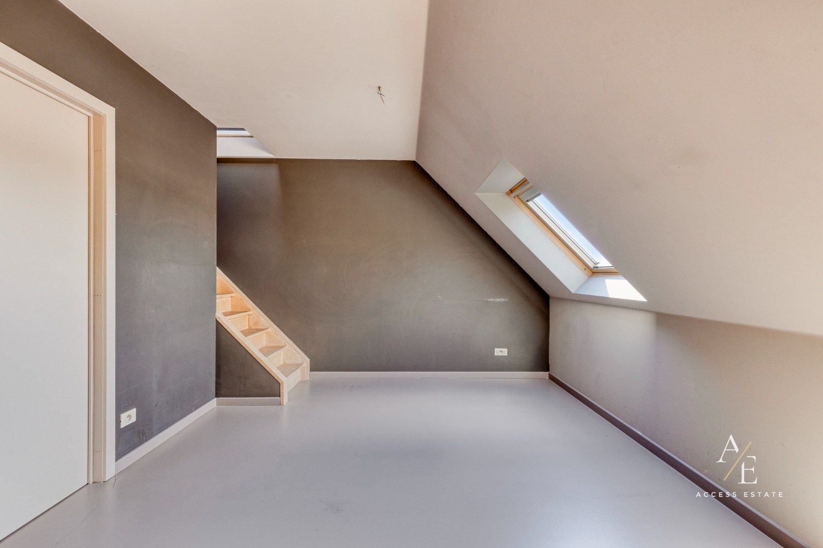 Energiezuinig (EPC A) en ruim appartement te Deerlijk (2+1 slpks) foto {{pictureIndex}}