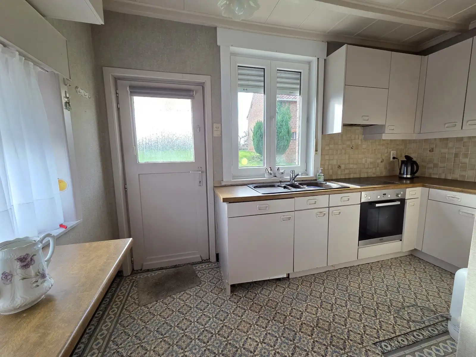 WSB-Immo: Charmante boerderijwoning met ruime garage en tuin foto 6