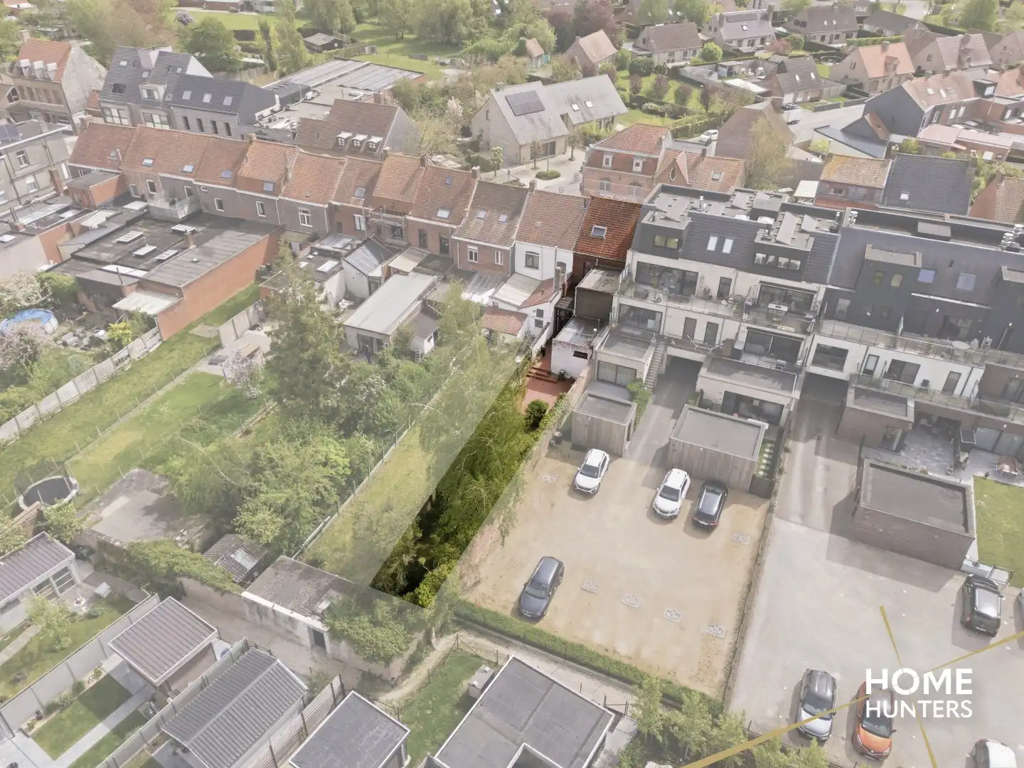 Karaktervolle te renoveren woning met 4 slaapkamers en ruime tuin te Ieper foto 33