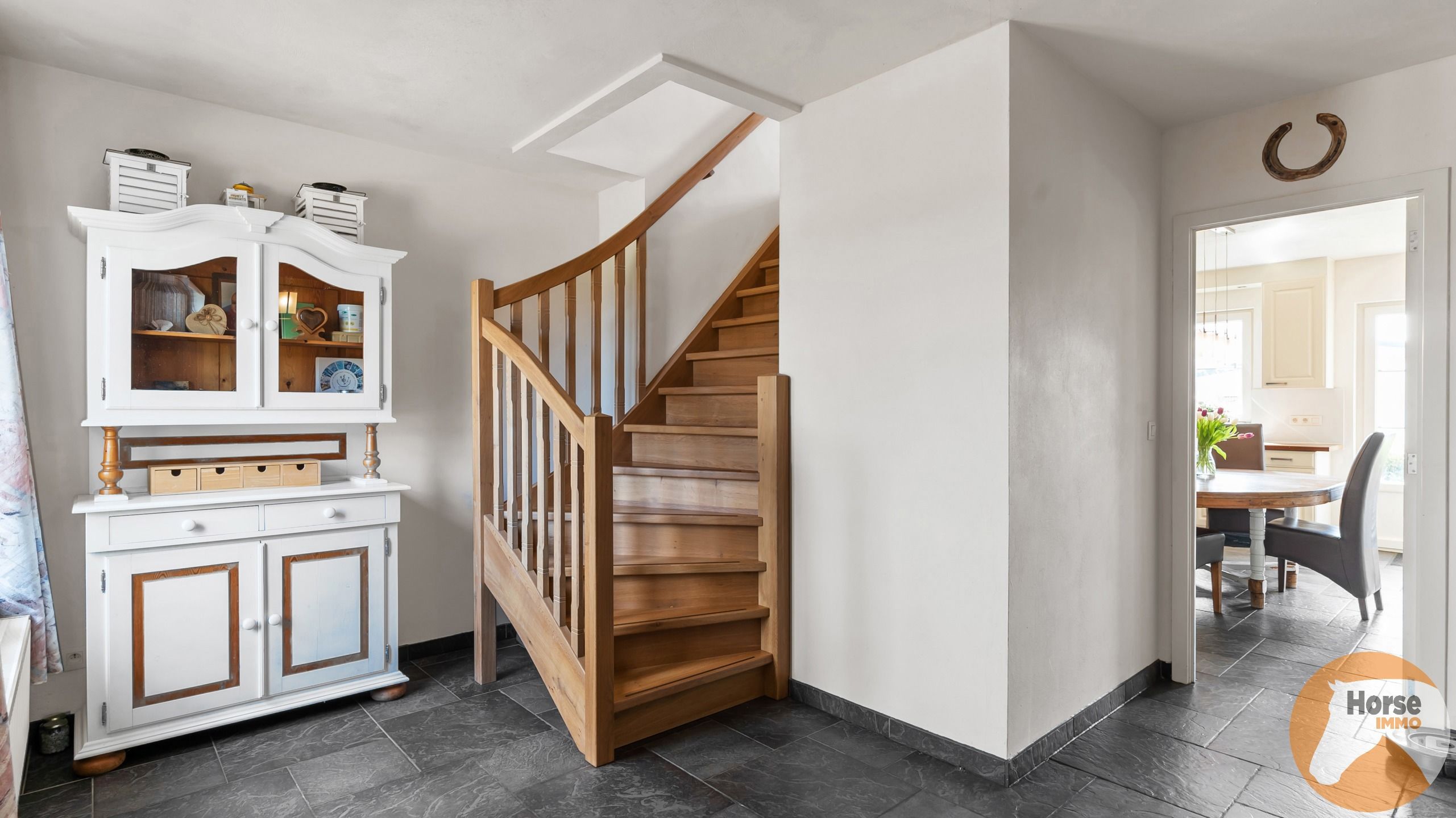 RAVELS - Instapklare woning met loods en stallen op ca.1,6Ha foto 10