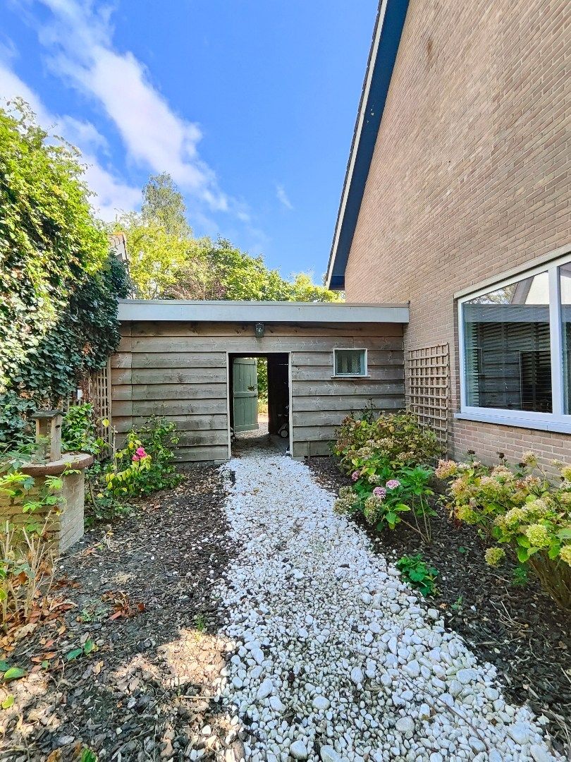 Stijlvol gerenoveerde vrijstaande villa met panoramisch uitzicht op de polders – gelegen op ca. 1.280 m² in het charmante Aardenburg! Nederland. foto 31