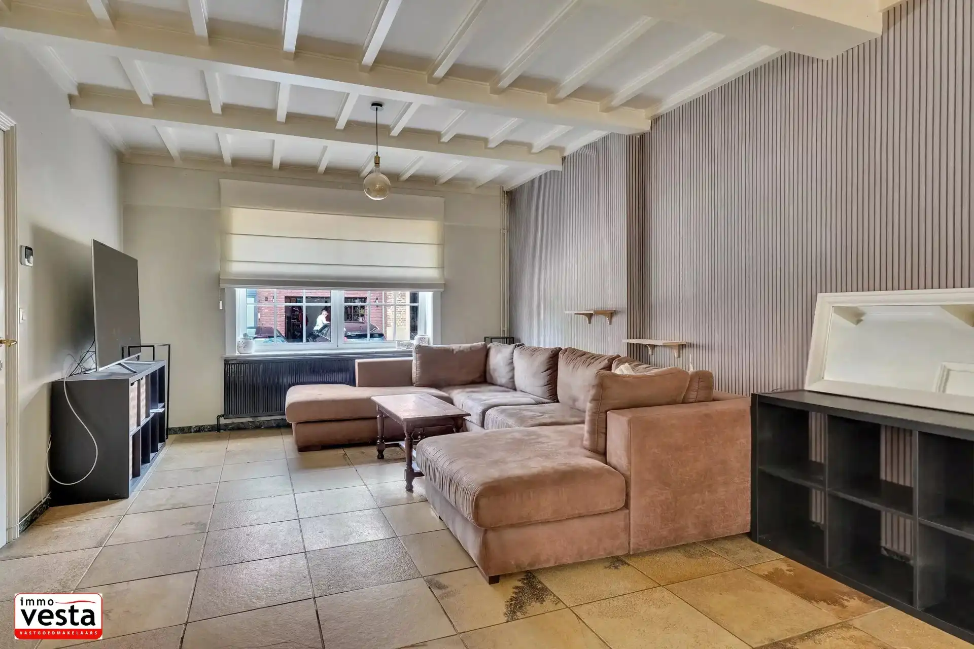 Ruime, rustige gelegen woning op goede locatie foto 6