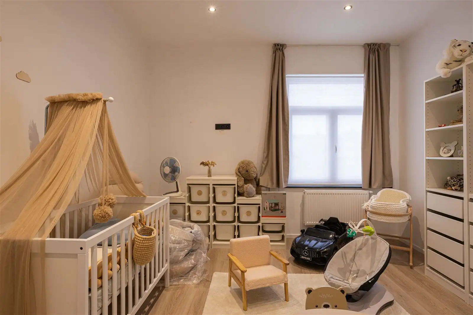 Gerenoveerde woning met 4 slaapkamers en tuin in Gentbrugge foto 22