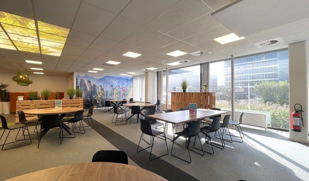 Gelijkvloers kantoor te huur North Trade Building Antwerpen foto 7