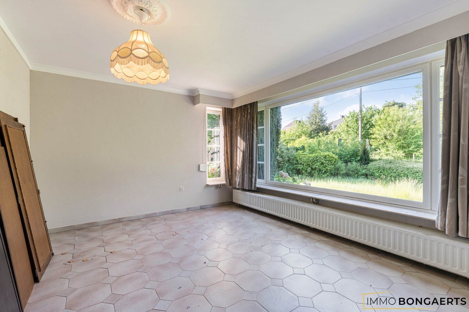 Rustig gelegen woning op een groot perceel foto 7