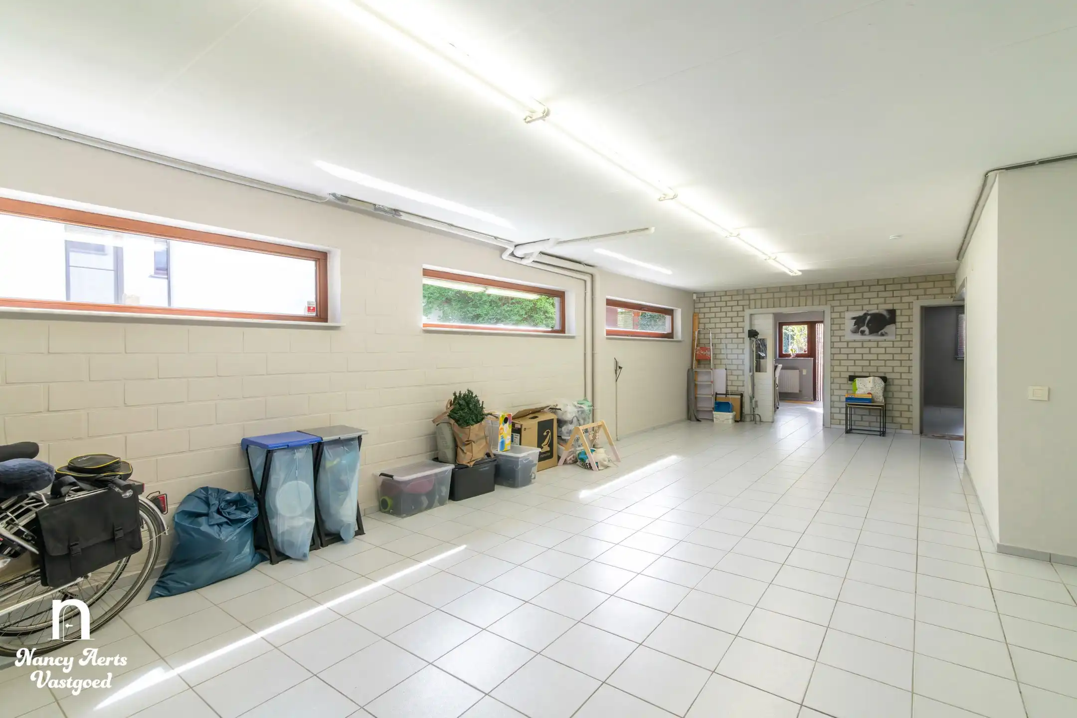 Ruime woning met multifunctionele kelder en prachtige tuin foto 21