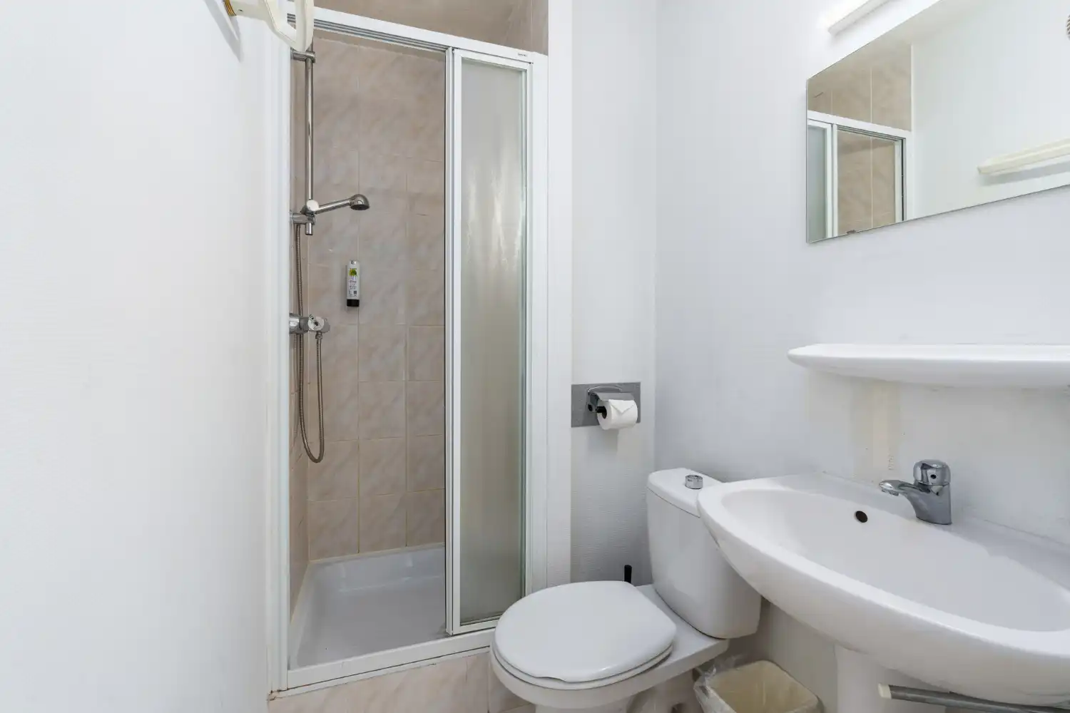 Eén slaapkamer appartement met frontaal zeezicht foto 12