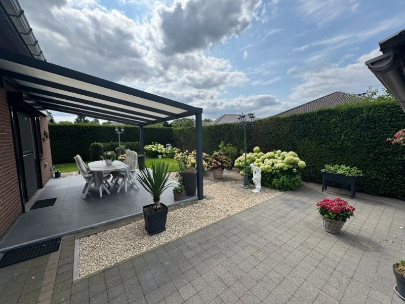 Instapklare woning met 3 slaapkamers en garage op 5a80 foto 3