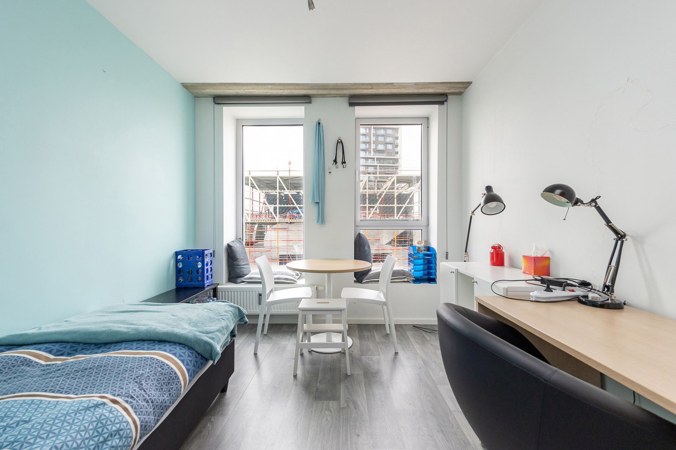 Gemeubelde studio op nieuw zuid foto 2