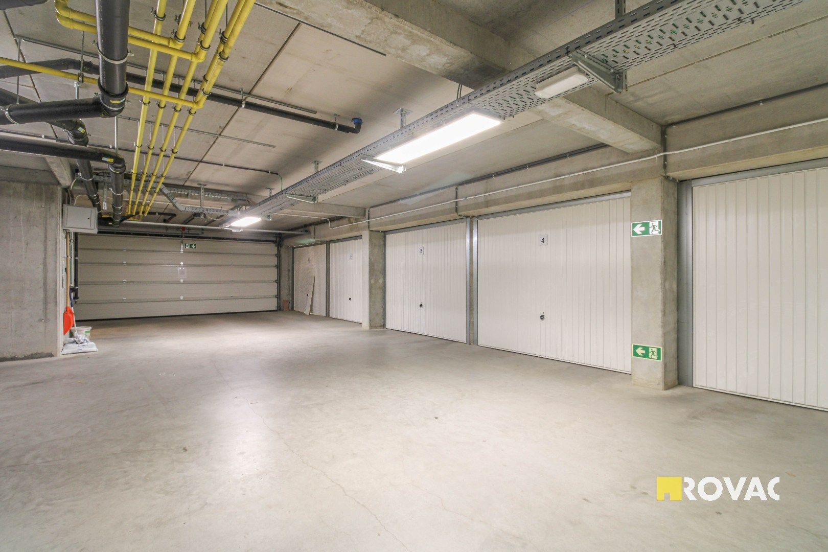 Gelijkvloers nieuwbouwappartement met tuin en garage! foto 15