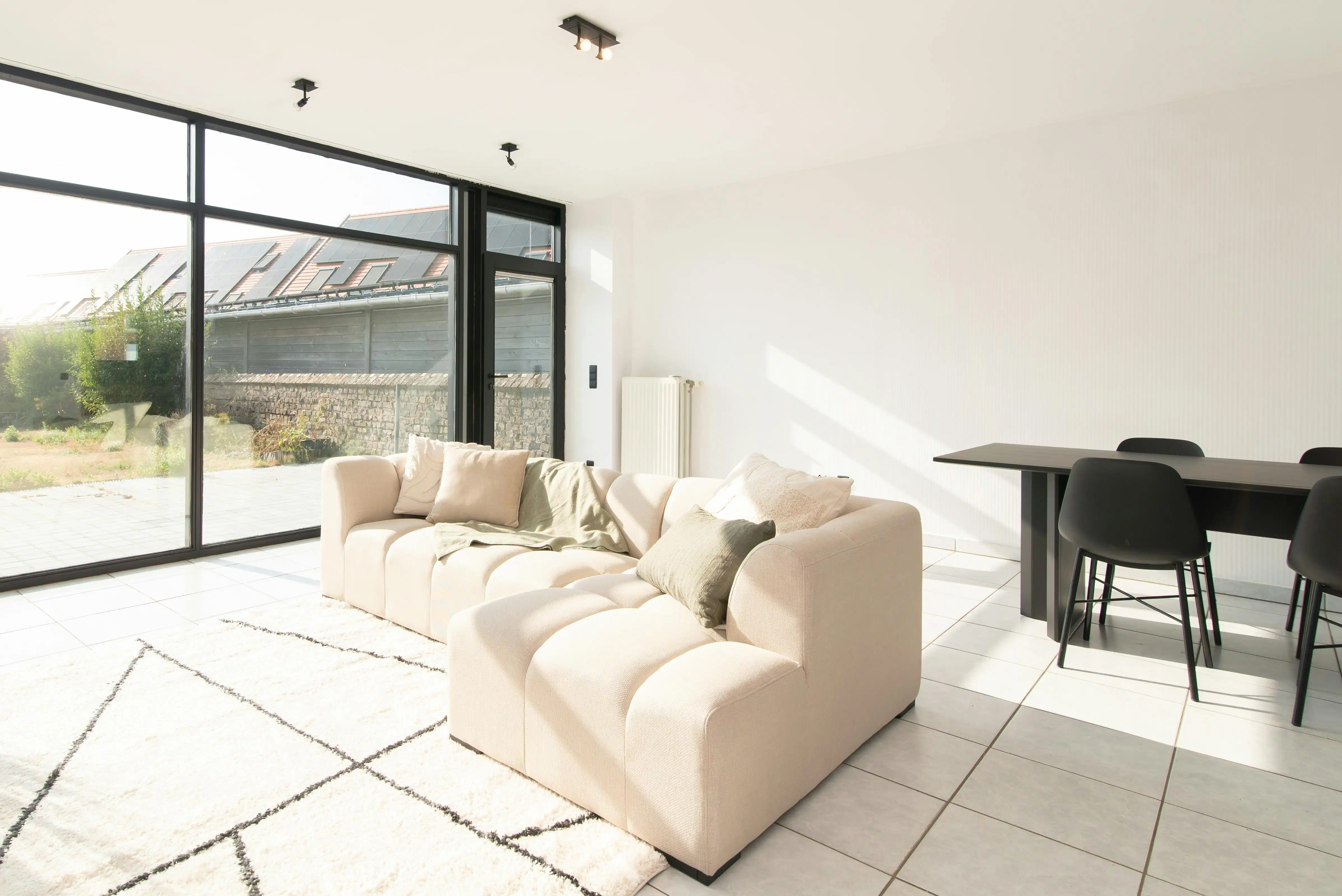 Lichtrijke woning met zonnige tuin te Stene - Oostende foto 2