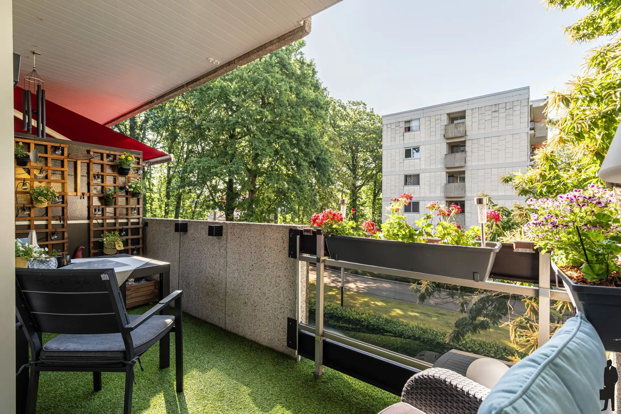 Ruim 3-slaapkamerappartement in groen woonpark foto 10