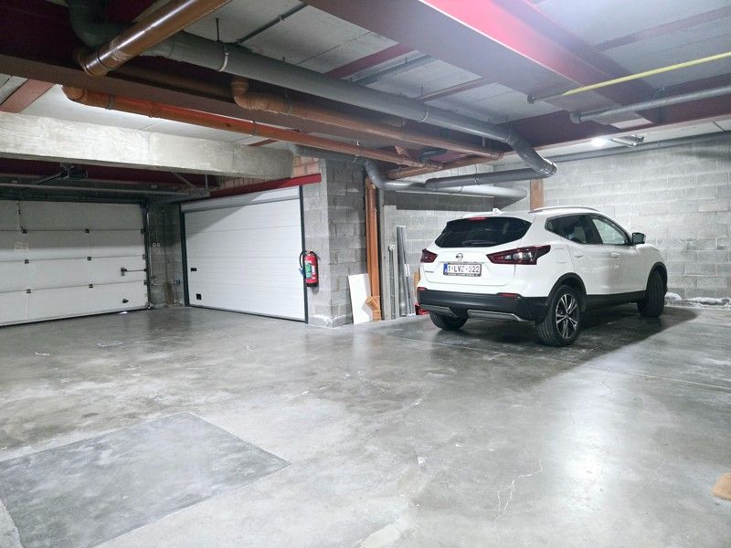 Ruim en instapklaar appartement met ondergrondse autostaanplaats foto 23