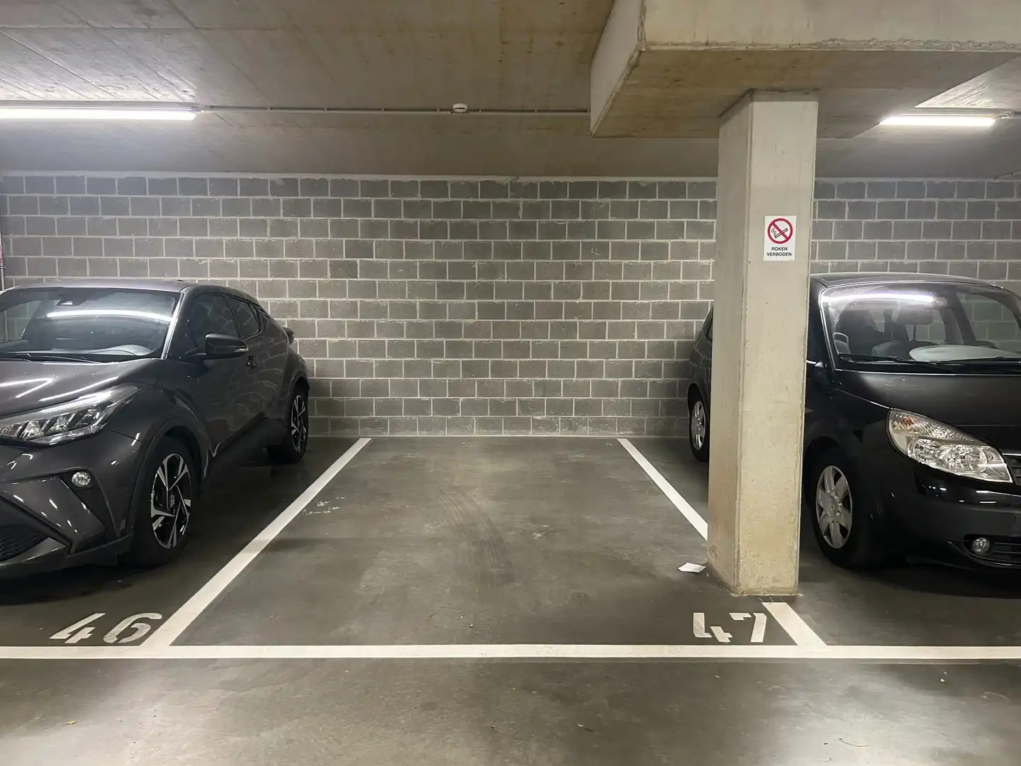 Ondergrondse staanplaats te koop in Herentals! foto {{pictureIndex}}