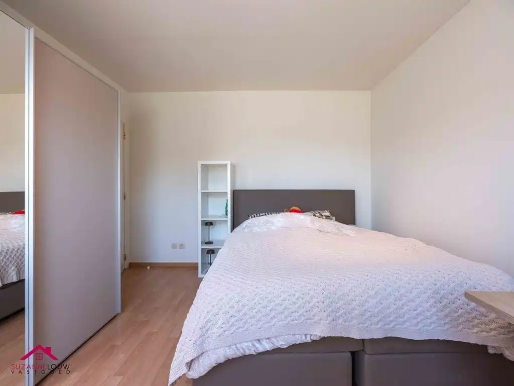 Meergezinswoning in gesloten bebouwing foto 64