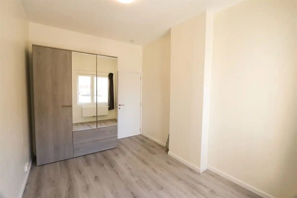 OPTIE/RESERVATIE! Instapklaar appartement op toplocatie nabij de haven van Blankenberge foto 5