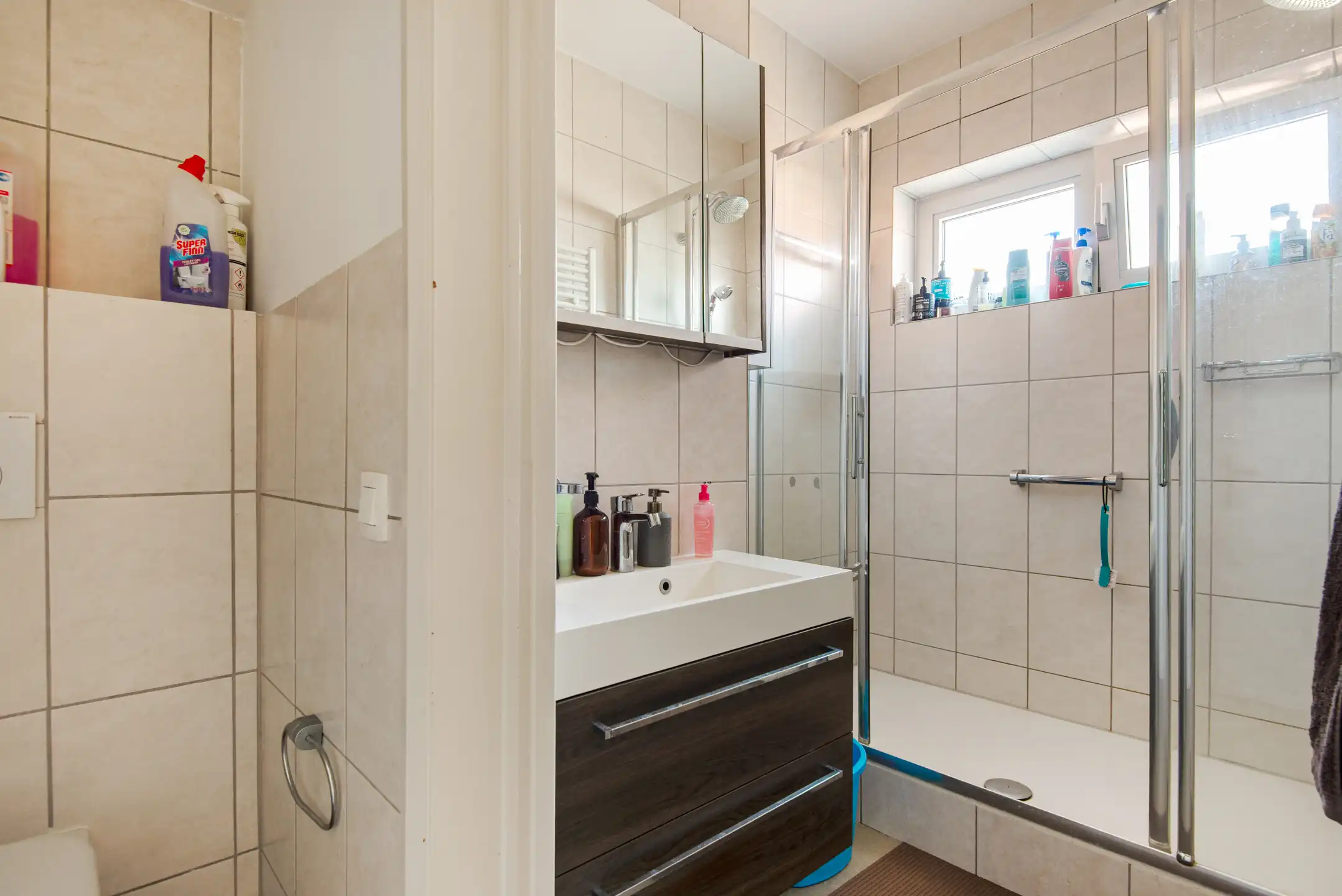 Centr. gel. Ruim 3 slpk-appt. met terr. en moglh. tot kopen van een gar. foto 20
