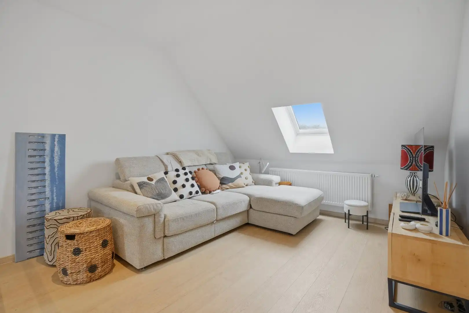 Ruime en instapklare rijwoning in het hart van Nieuwpoort op 284 m² met garage en nieuwe oprit! foto 18