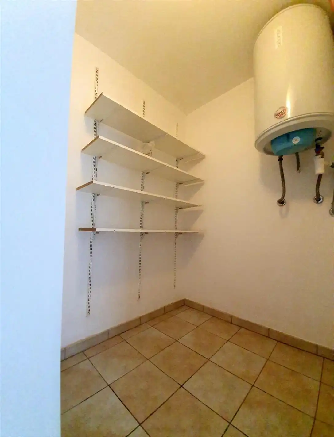 HOEKAPPARTEMENT MET VRIJ UITZICHT foto 14