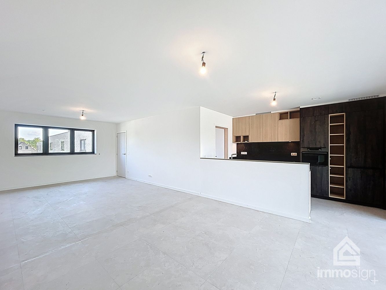 Instapklaar nieuwbouw appartement met 3 slaapkamers, 2 parkeerplaatsen, terras en kelderberging te Kinrooi foto 14