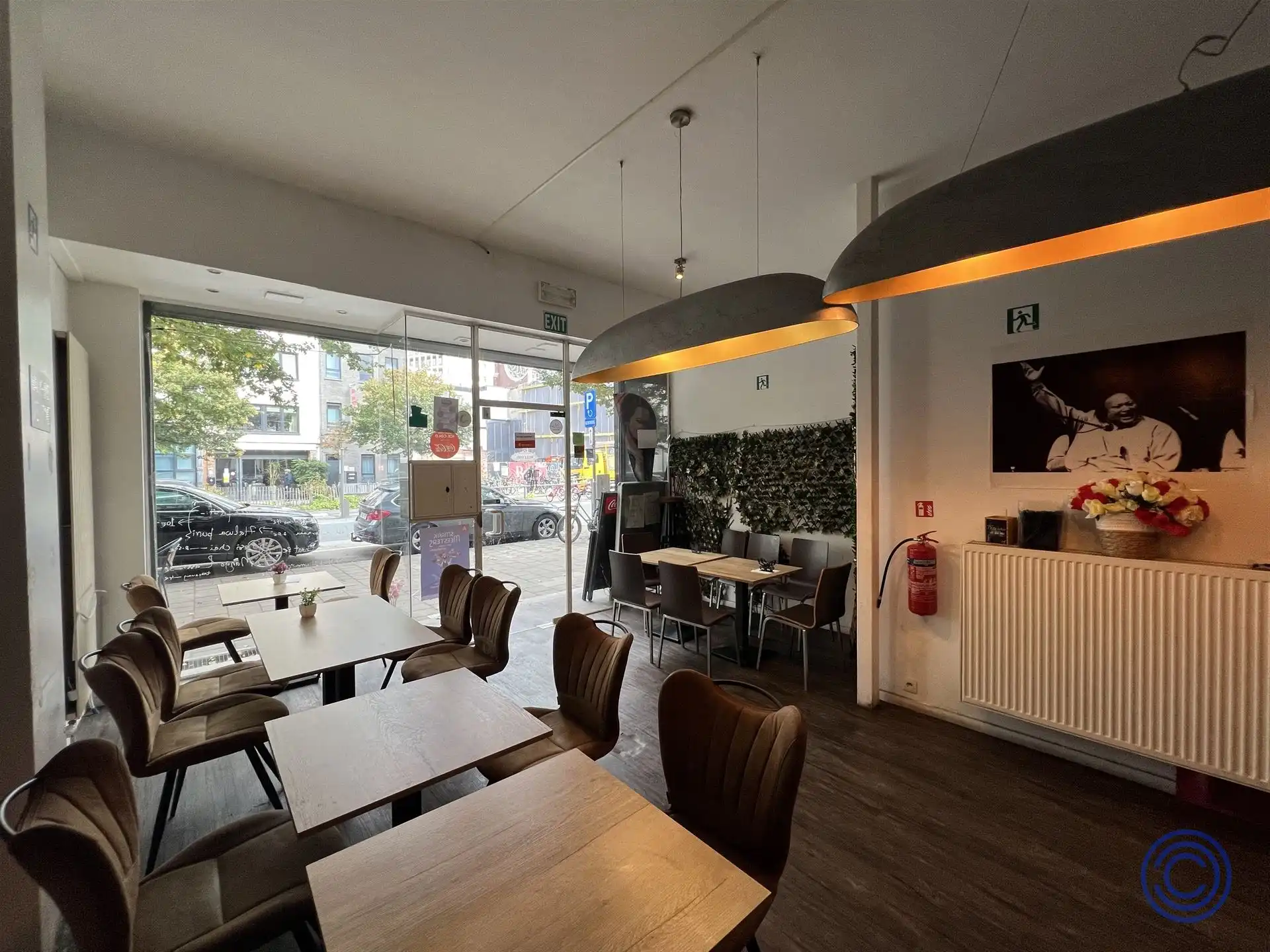 Goed verhuurd handelspand ca. 75m² op commerciële ligging! foto 3