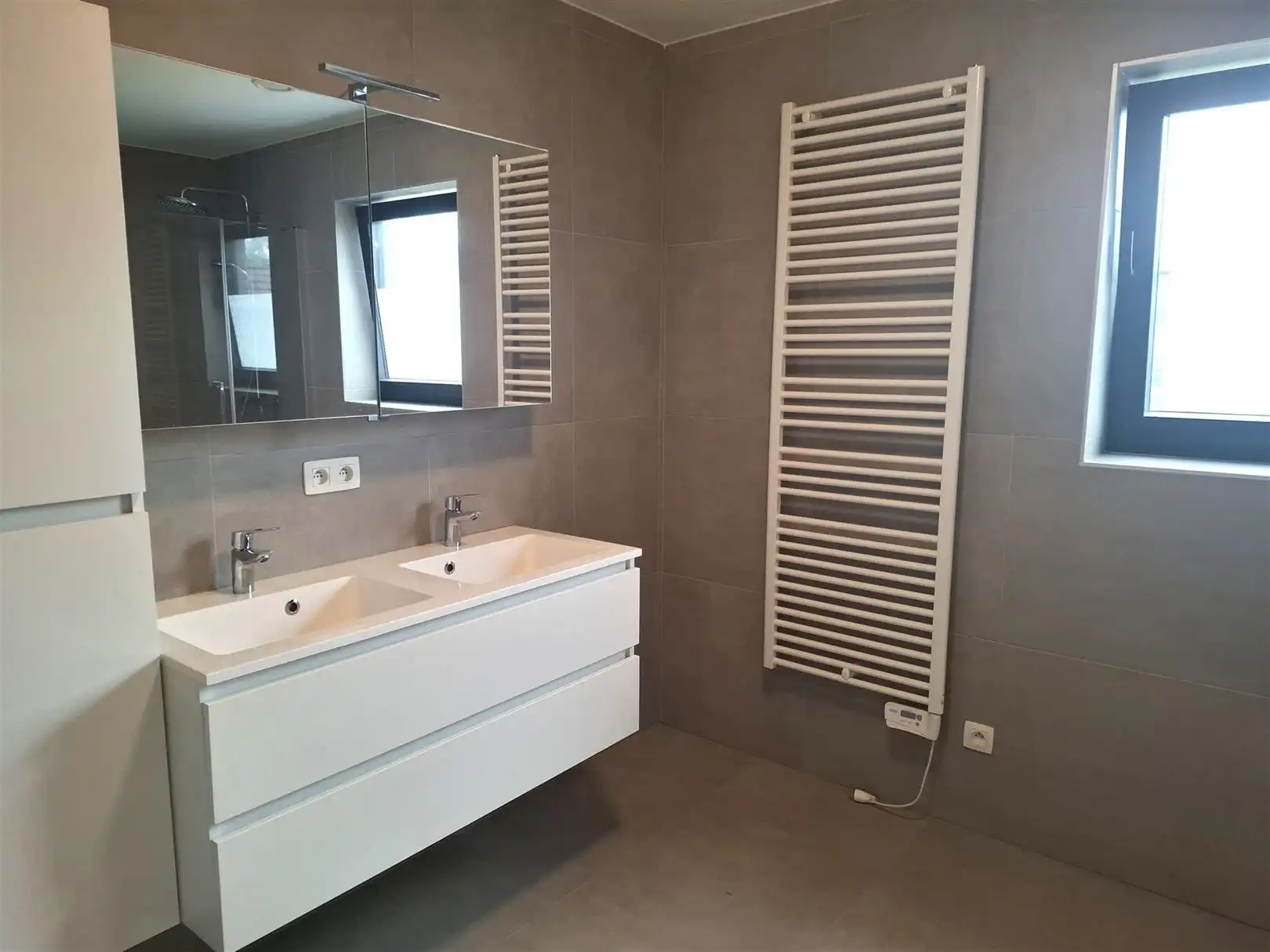 TE HUUR: Vrijstaande BEN-woning met 3 slaapkamers te Pelt! foto 14