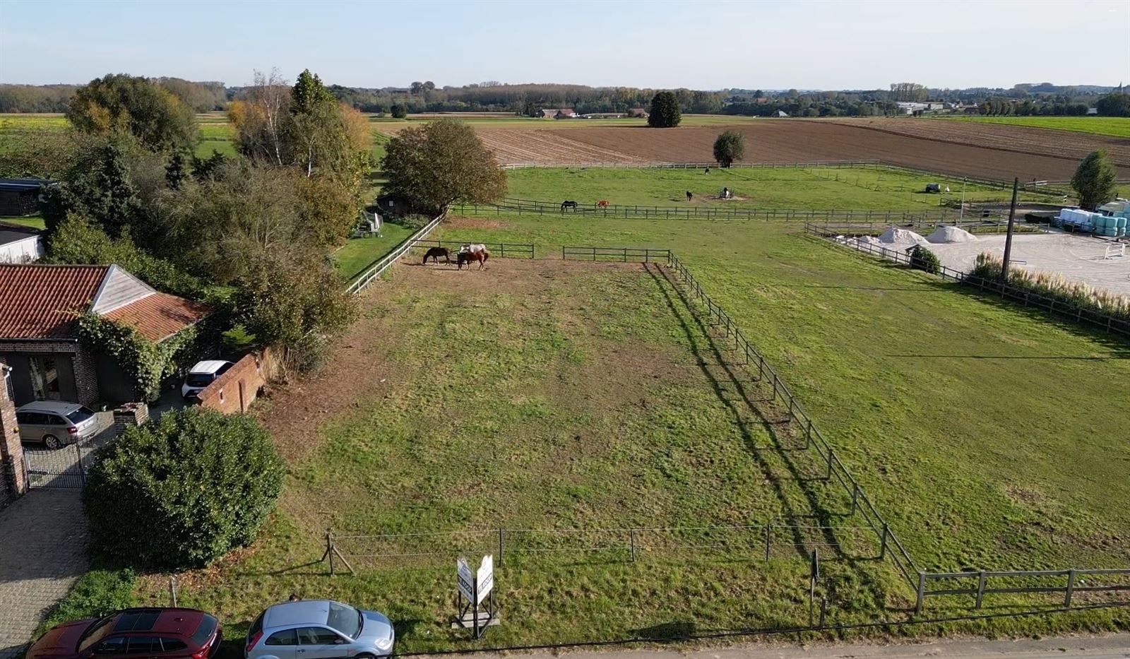 Bouwgrond open bebouwing op 15are12ca in het landelijke Tollembeek foto {{pictureIndex}}