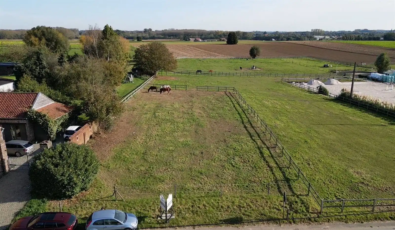 Bouwgrond open bebouwing op 15are12ca in het landelijke Tollembeek foto {{pictureIndex}}