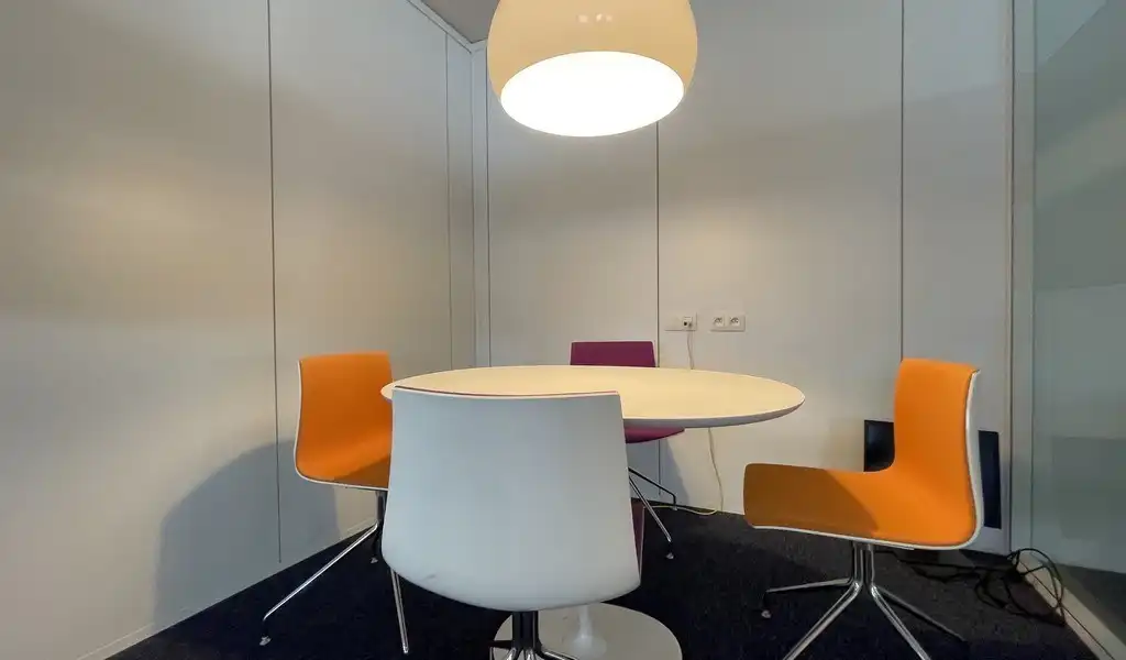 Kantoorruimte te huur in Franklin Building te Berchem foto 9