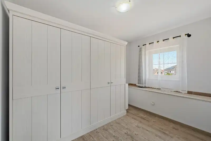 Roeselare- Beitem :  Karaktervolle gezinsvilla met verrassend veel ruimte en hedendaags wooncomfort voorzien van&nbsp; 5 à 6 slpks. foto 14
