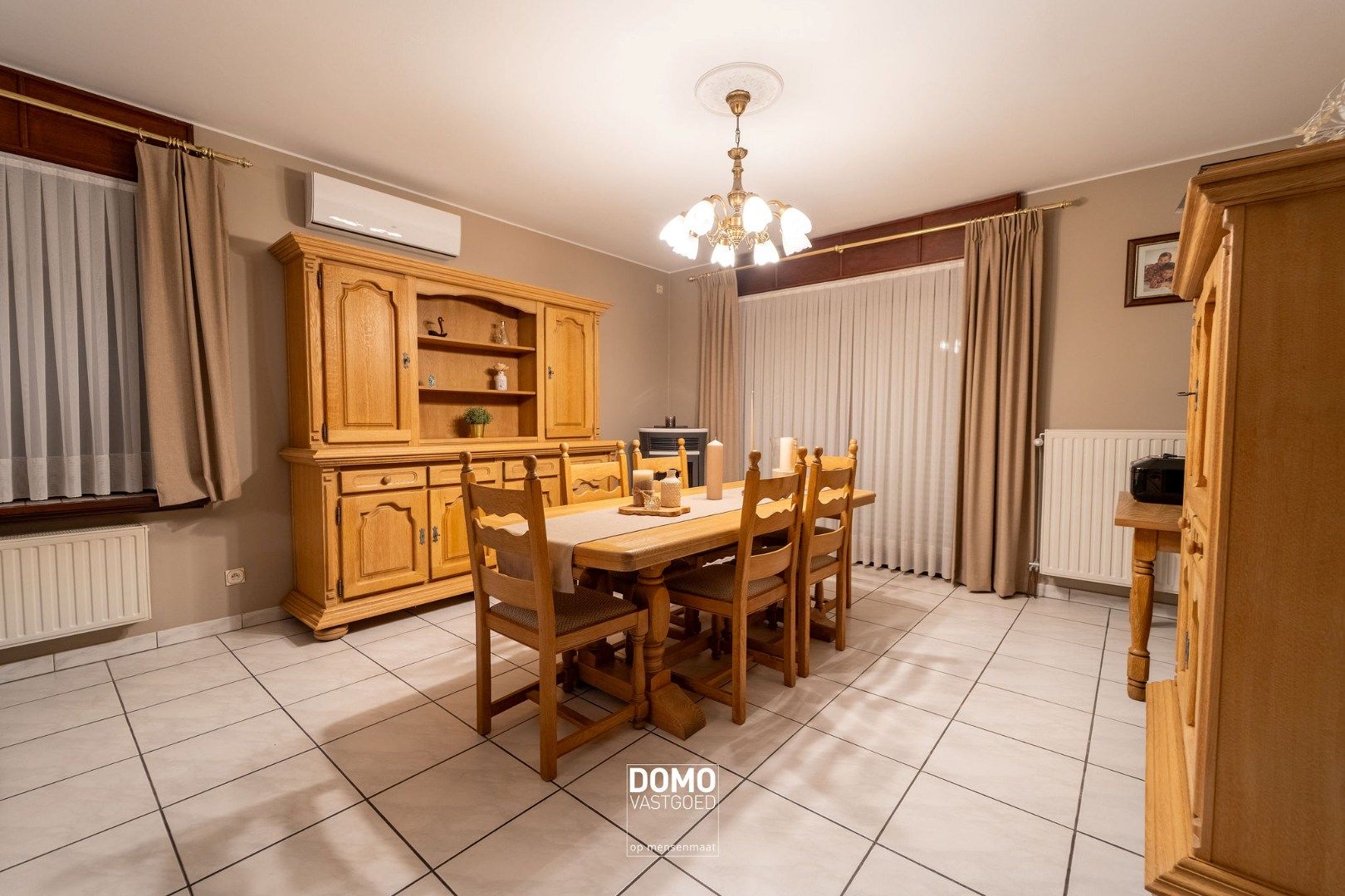 Instapklare en goed onderhouden gezinswoning te koop - EPC: D - Bewoonbare oppervlakte: 208m² foto 4