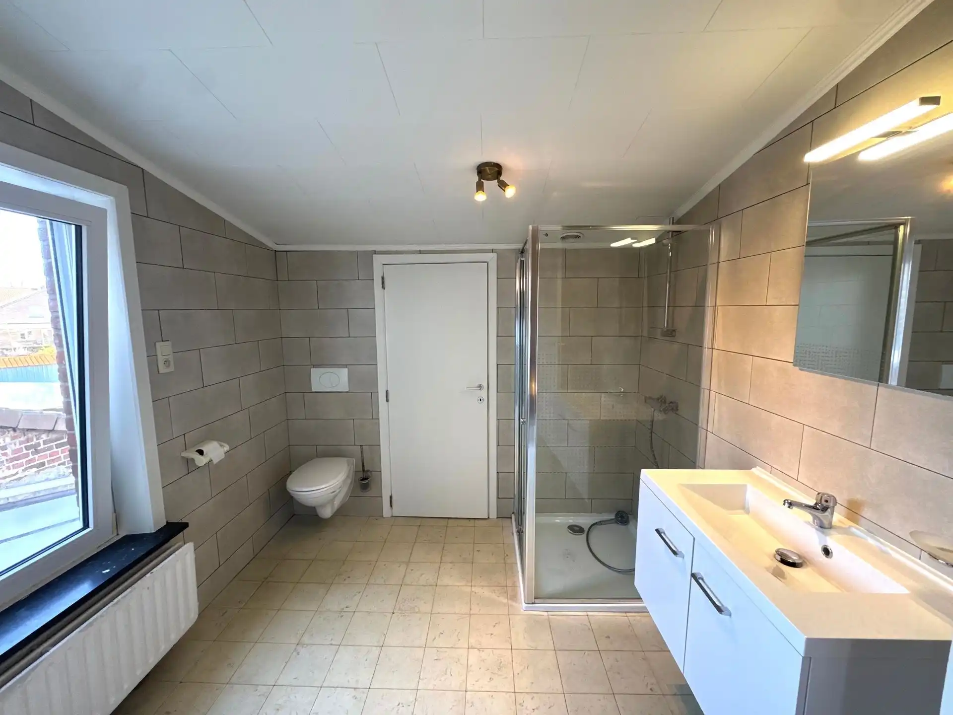 Instapklare woning te koop in Maasmechelen  foto 11