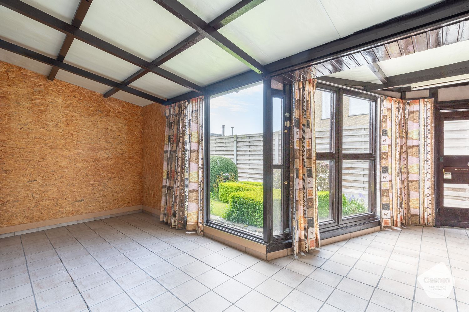 OP TE FRISSEN GOED ONDERHOUDEN WONING in het hartje van Ruddervoorde met 4 SLAAPKAMERS en PRACHTIGE TUIN! foto 15
