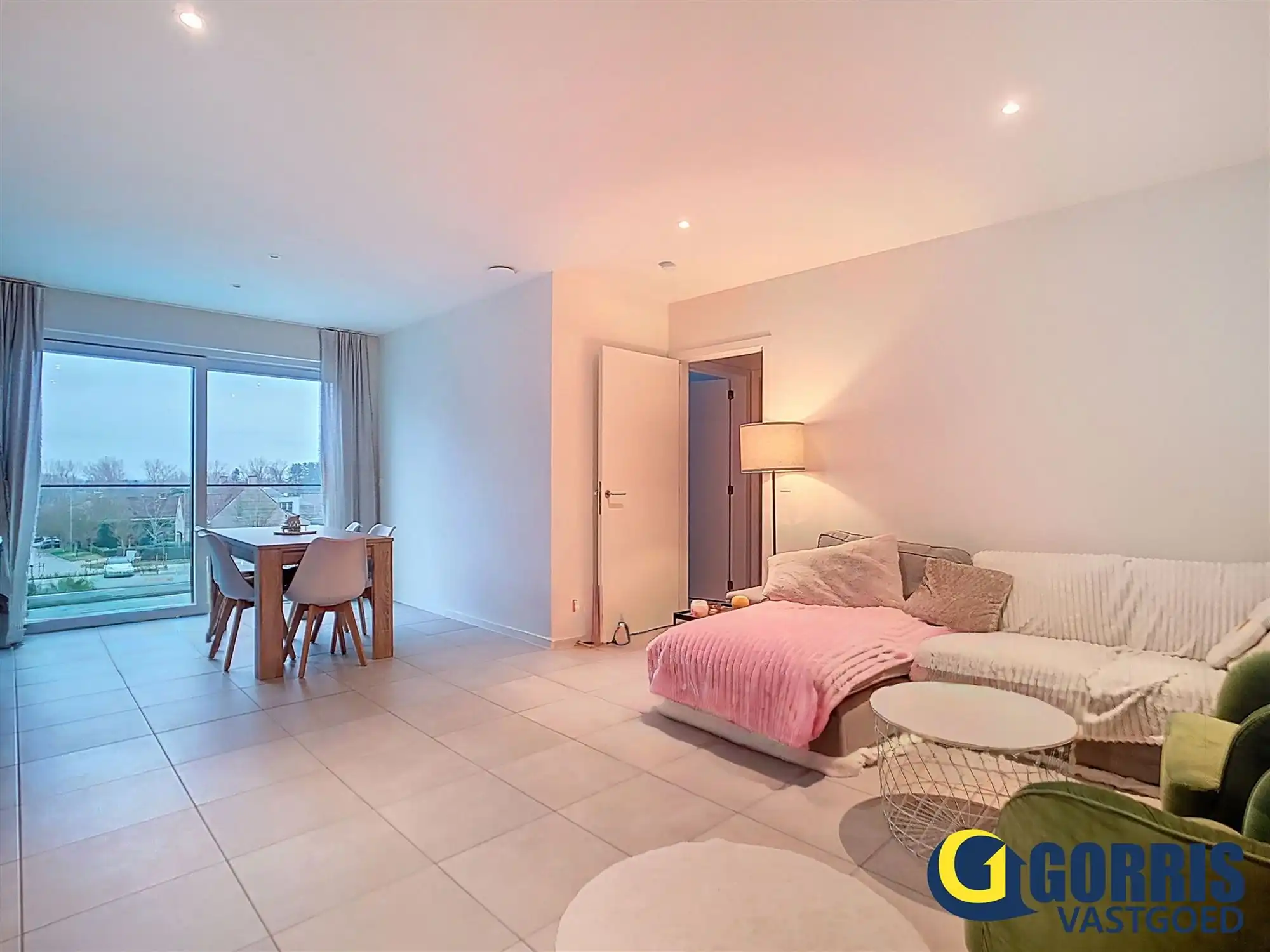 Prachtig nieuwbouw appartement op toplocatie! foto 2