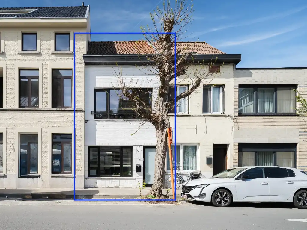 Ruime woning met 3 slaapkamers en zuidwestgerichte buitenruimte, op wandelafstand van het stadscentrum en Dok Noord. foto 4