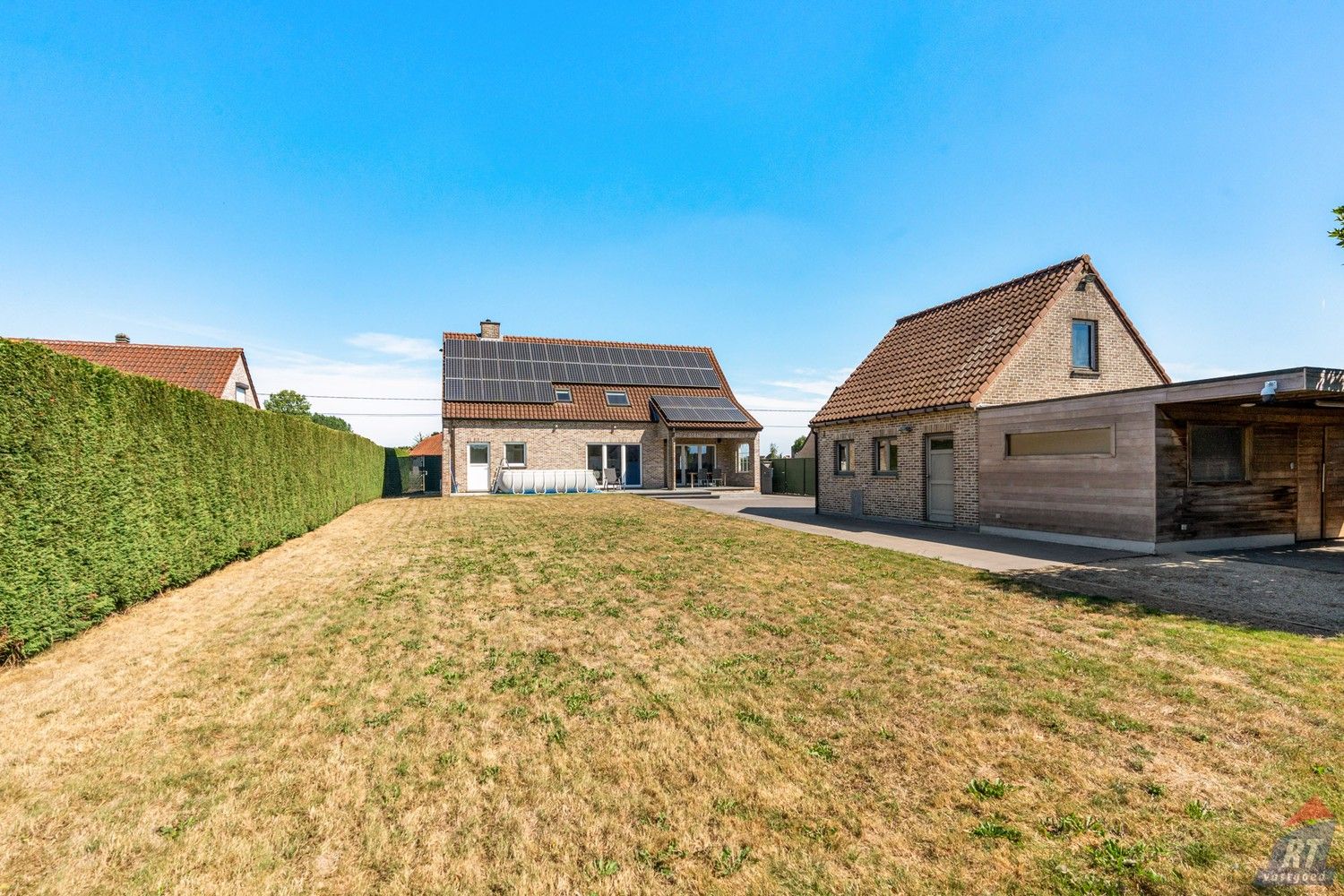 Prachtige, instapklare gezinswoning met topvoorzieningen en 4-5 slaapkamers foto 33