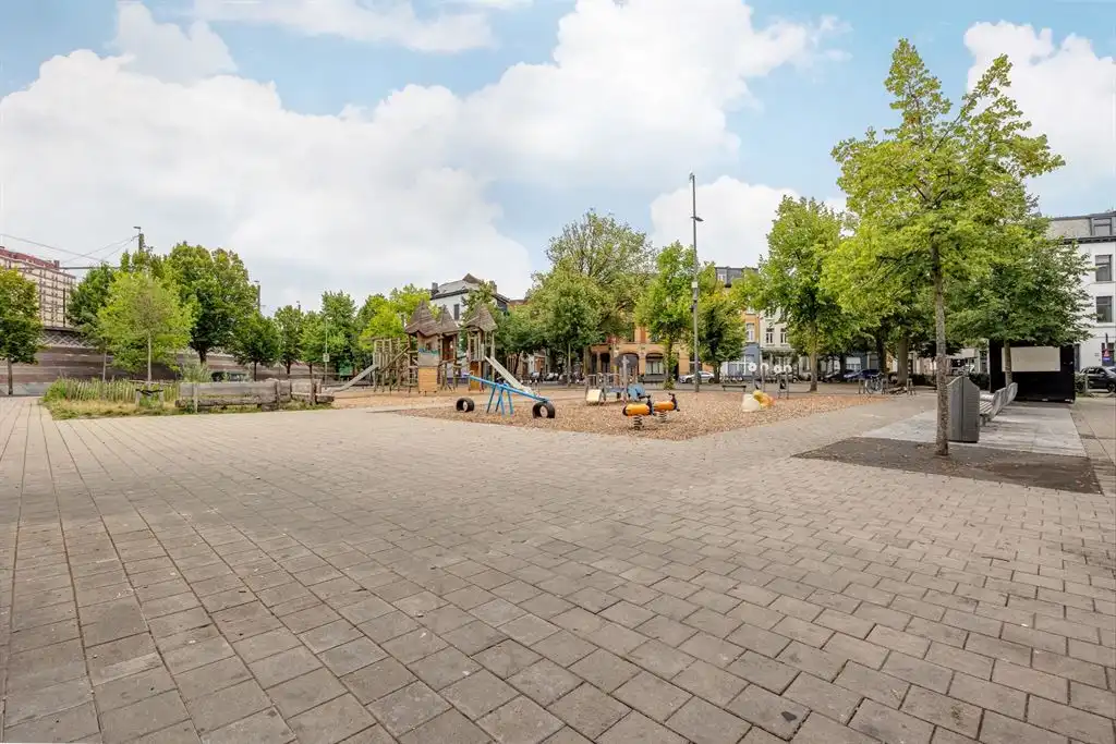 Lichtrijke stadswoning met authentieke elementen foto 29