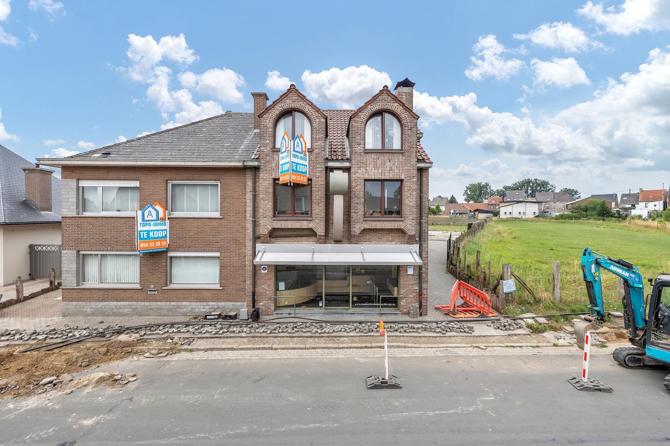 Handelswoning met ruime garage  foto 22
