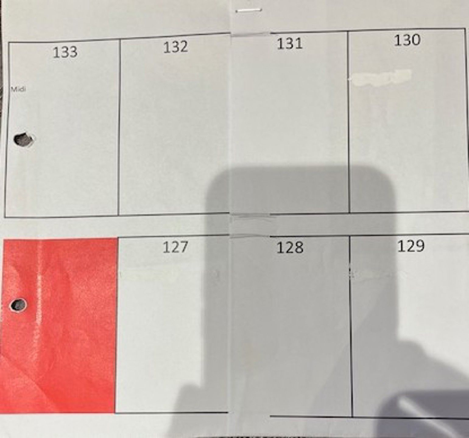 Autostaanplaatsen te koop op A locatie! foto 2