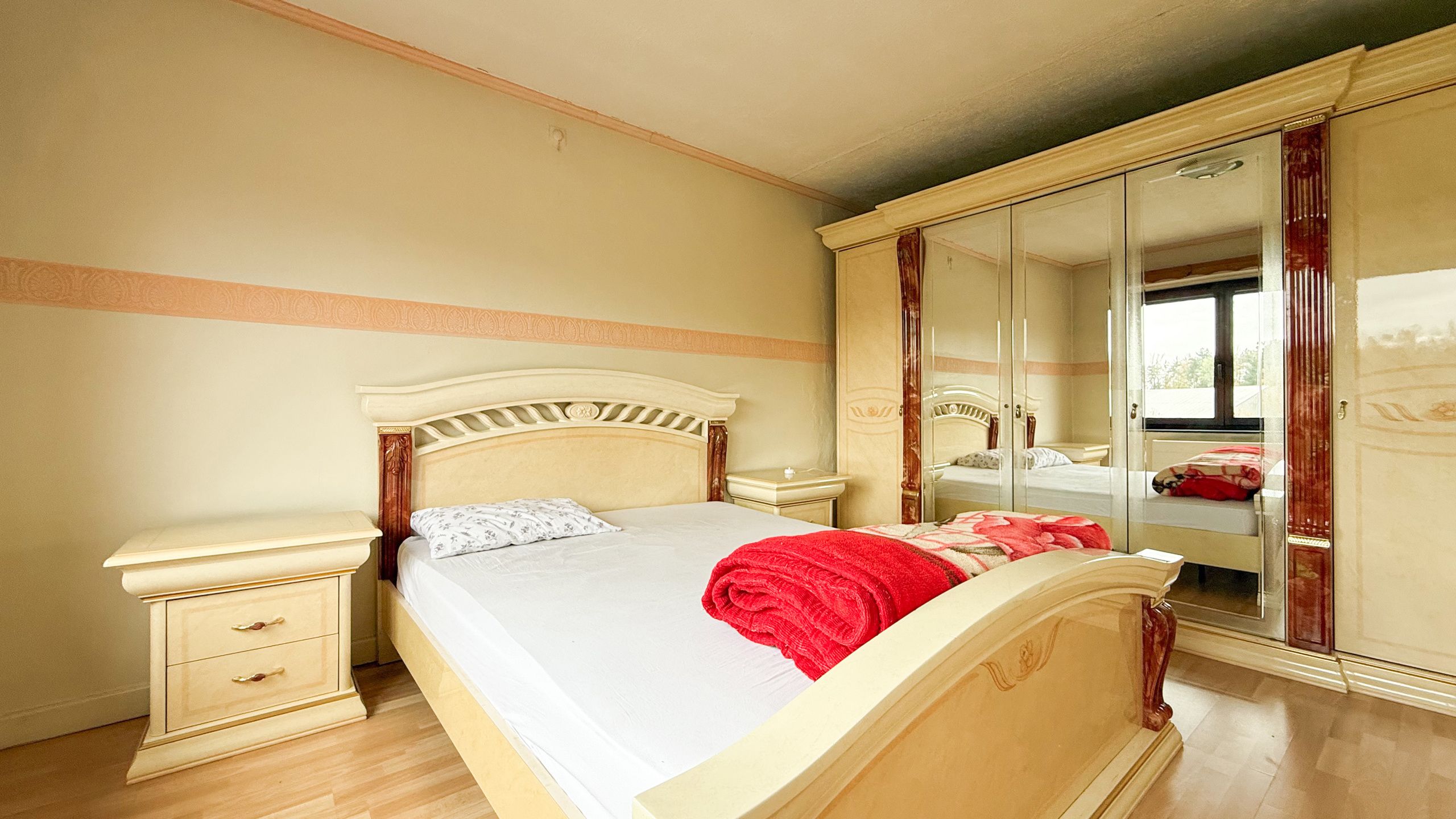 Goed ingedeelde woning op 4a71ca met veel potentieel! foto 15