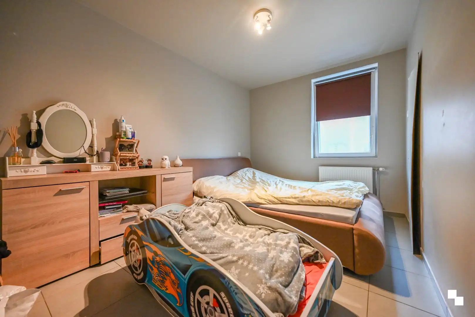 Recent gelijkvloers appartement met 2 slaapkamers en carport foto 7