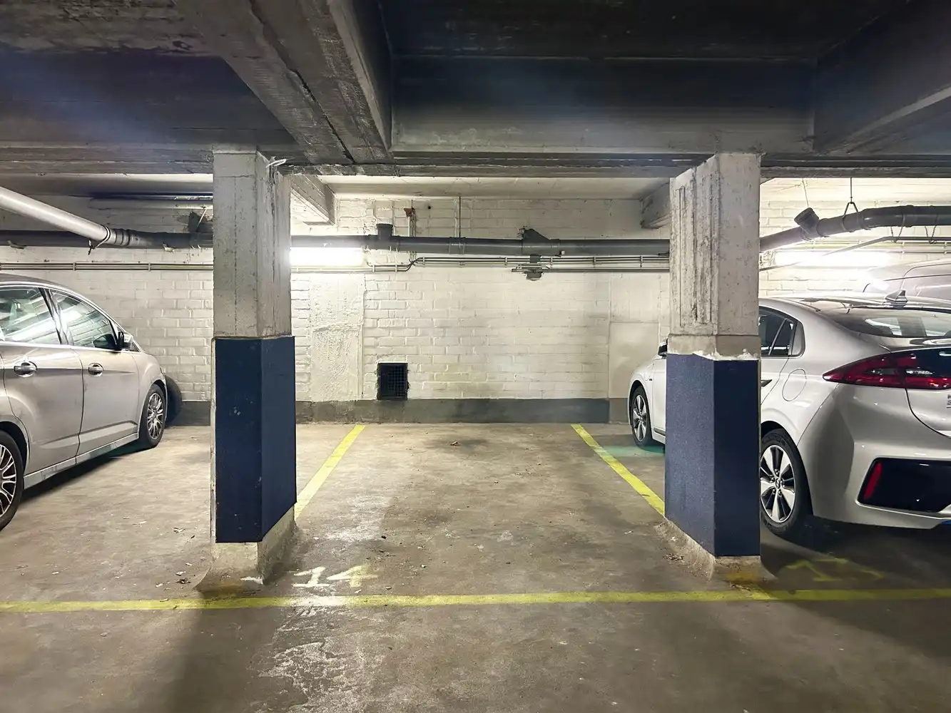 2 slaapkamer appartement met terras en staanplaats te Wilrijk! foto 14