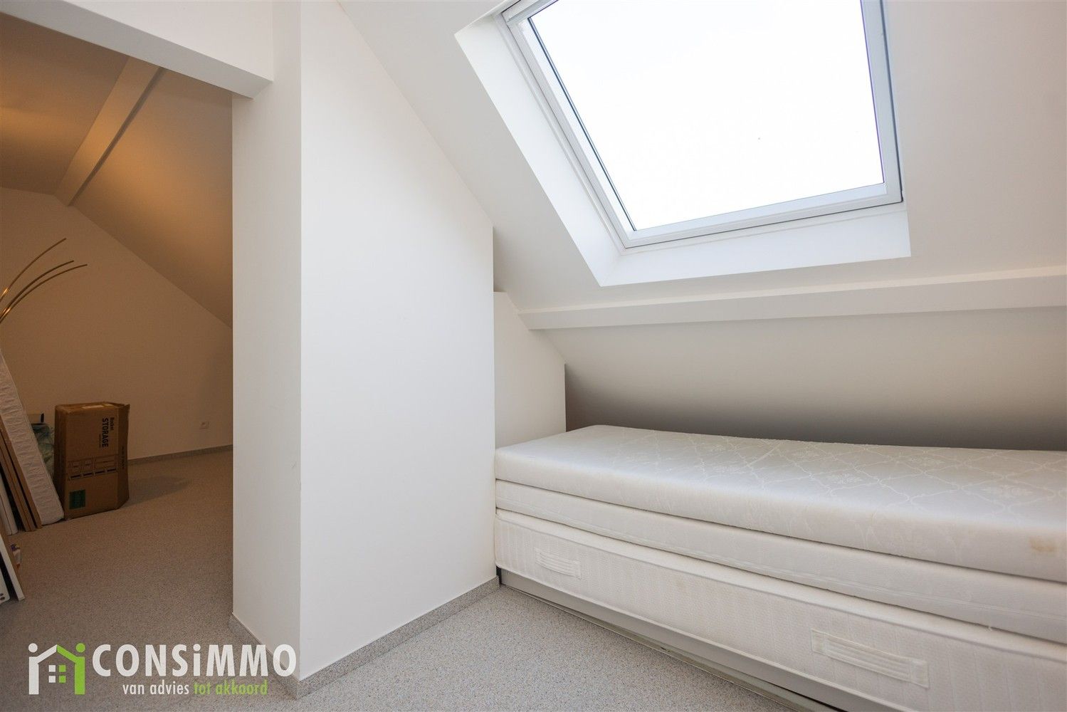 Ruime vrijstaande woning met 5 slaapkamers, loods en 50a perceel in Genk-Zuid foto 29