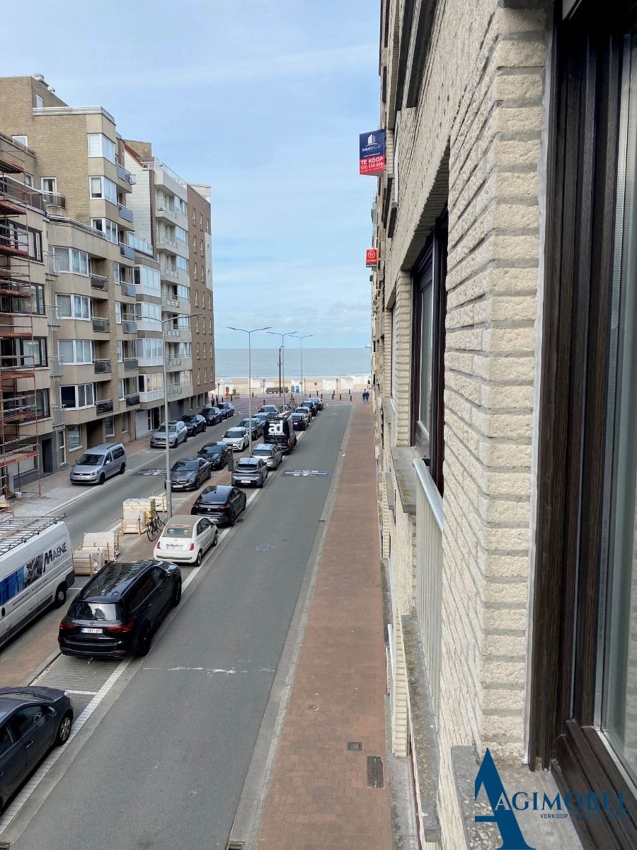 Gezellige en lichtrijke gemeubelde studio op 100 m van de Zeedijk in Knokke foto 14