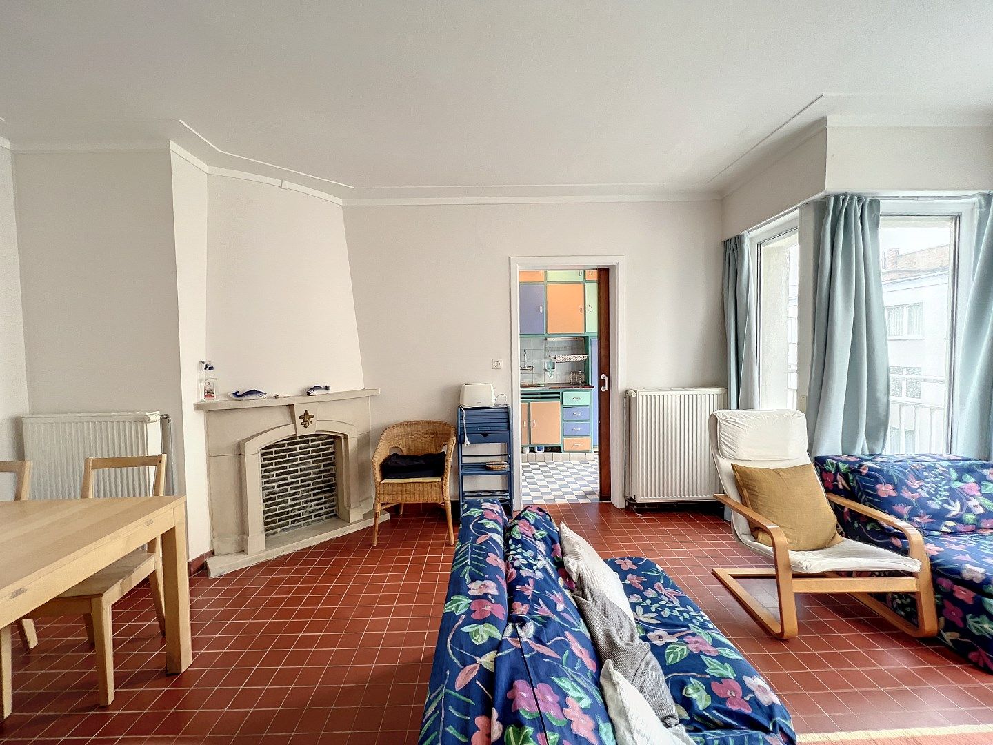 Lichtrijk 2-slpk appartement - lateraal zeezicht - terras.  foto 5