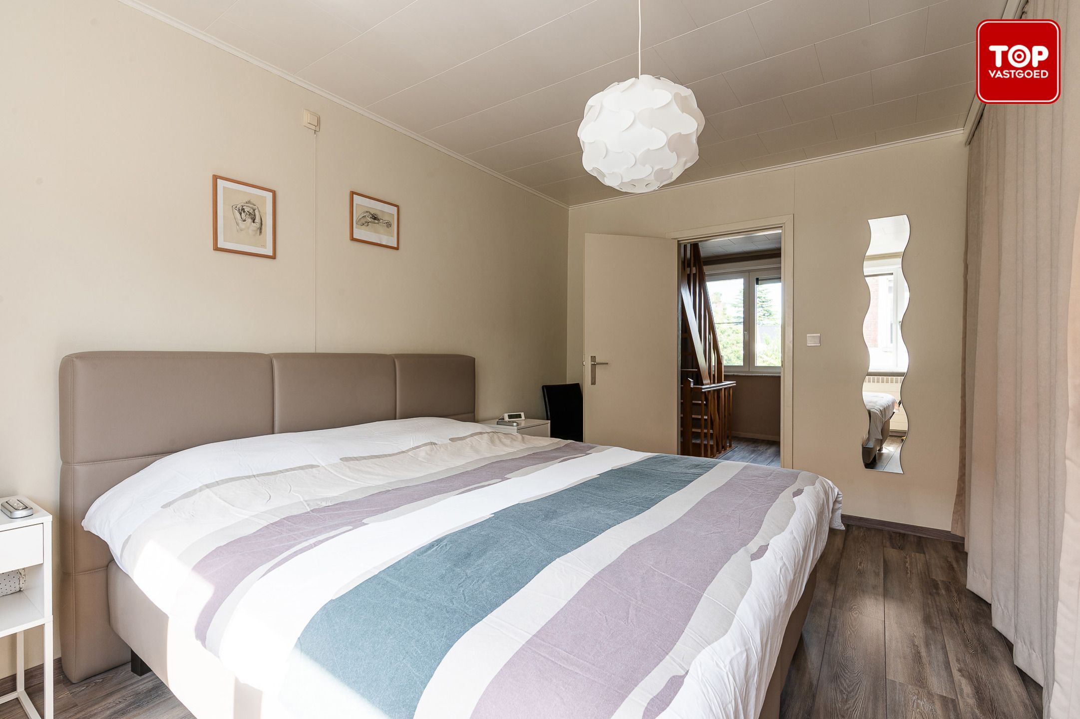 Instapklare woning met 2 slaapkamers en ruime koer in hartje Gentbrugge. foto 16