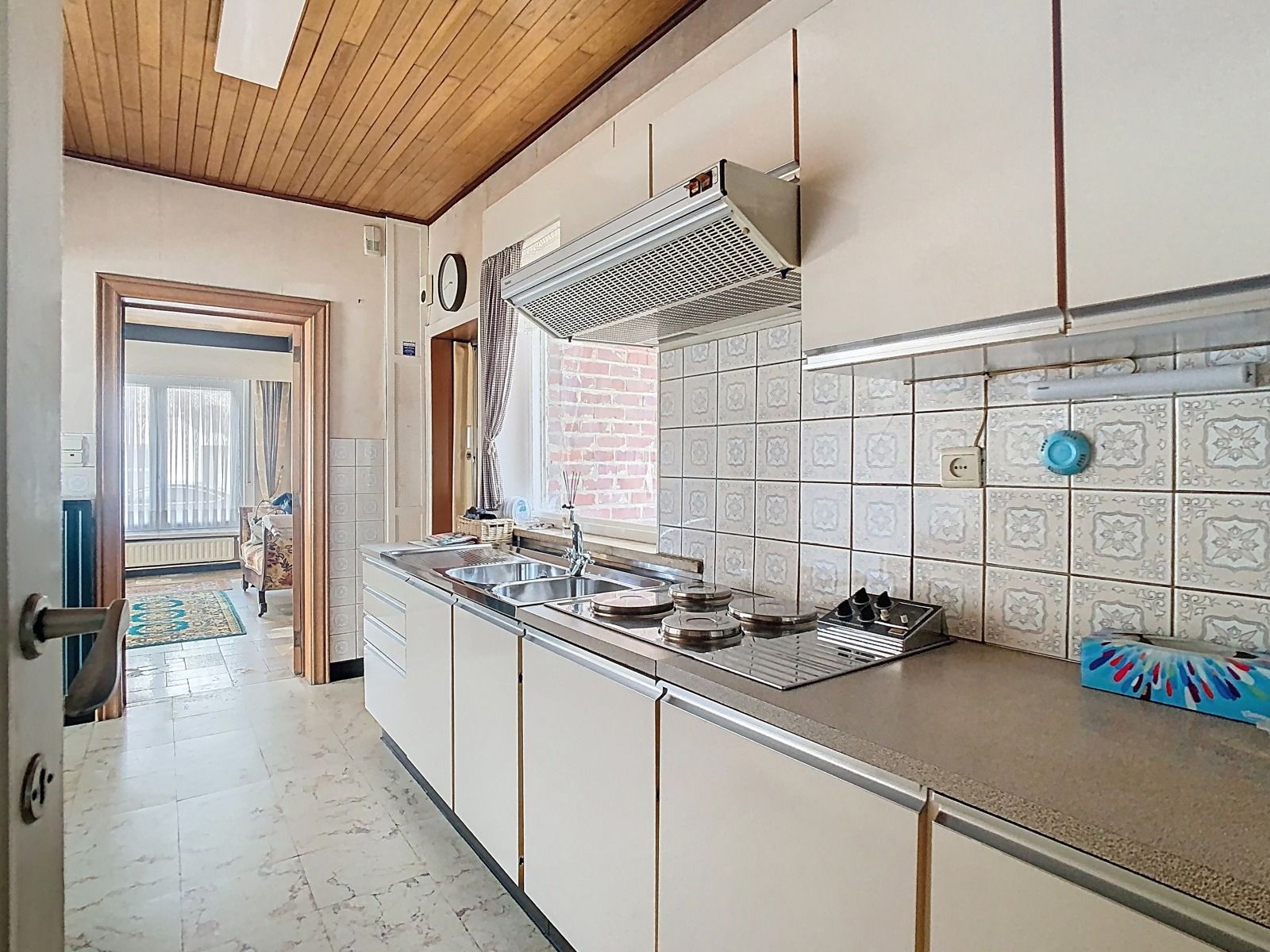 Zéér Ruime Woning met voormalig Handelspand én Tuin! foto 8