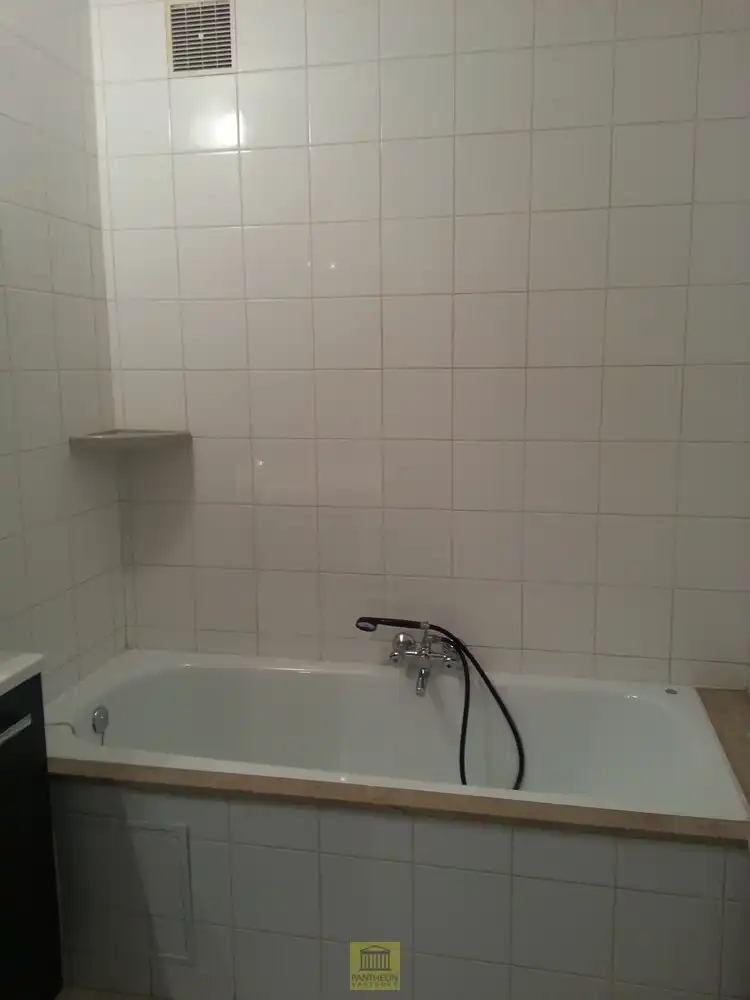 Aangenaam appartement nabij stadscentrum! foto 7