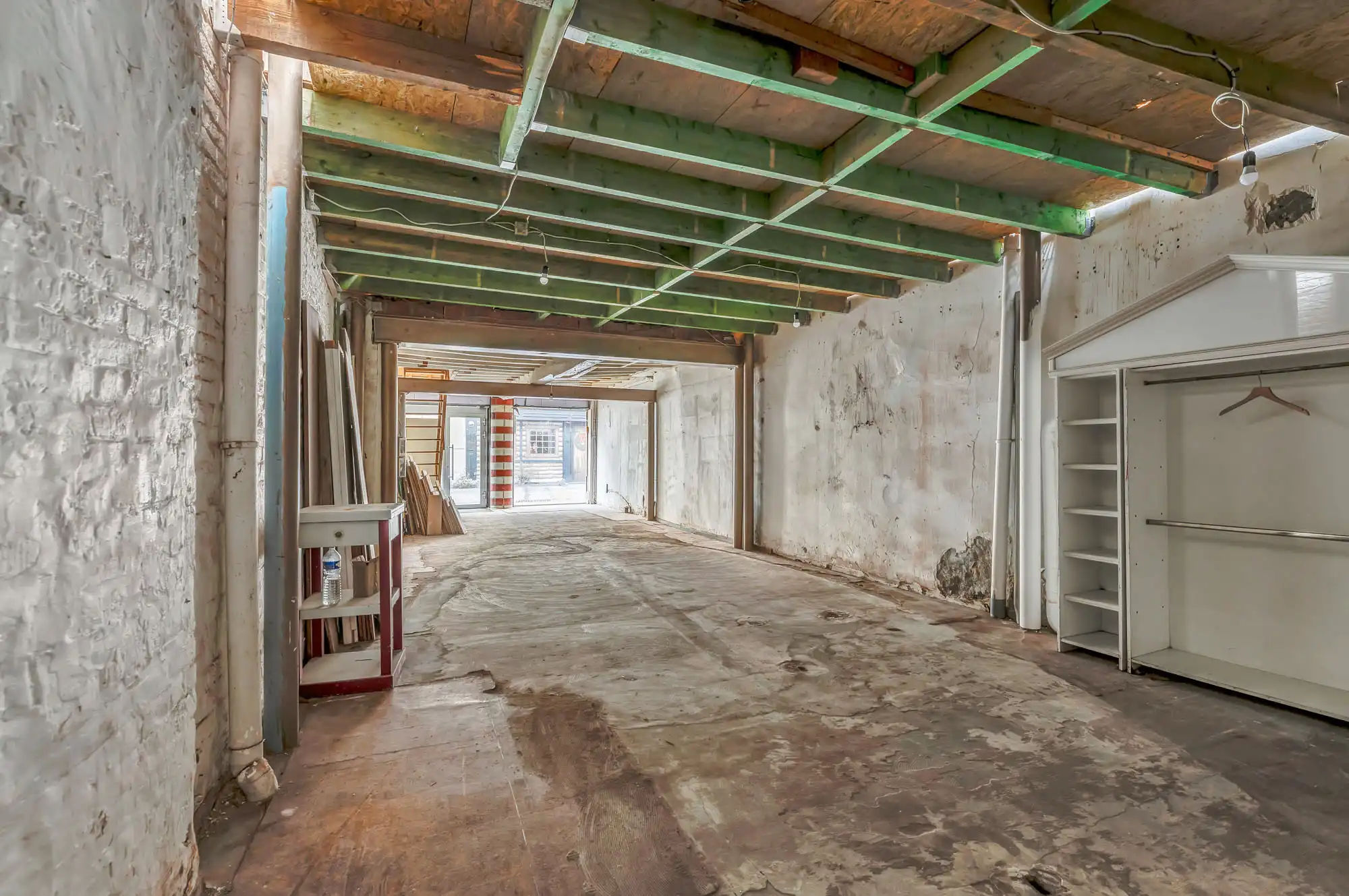 Casco handelspand in Basiliekstraat Halle foto 4