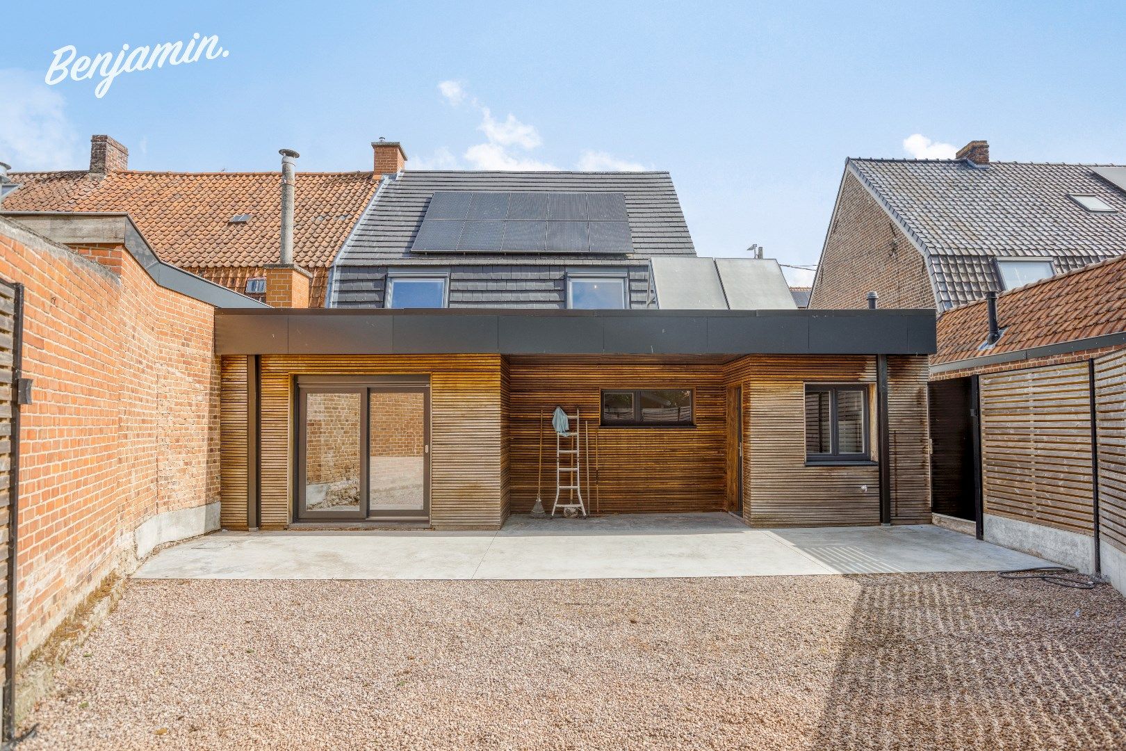 Volledig gerenoveerde halfopen woning met 3 slaapkamers en zonnige tuin in Gullegem foto 22